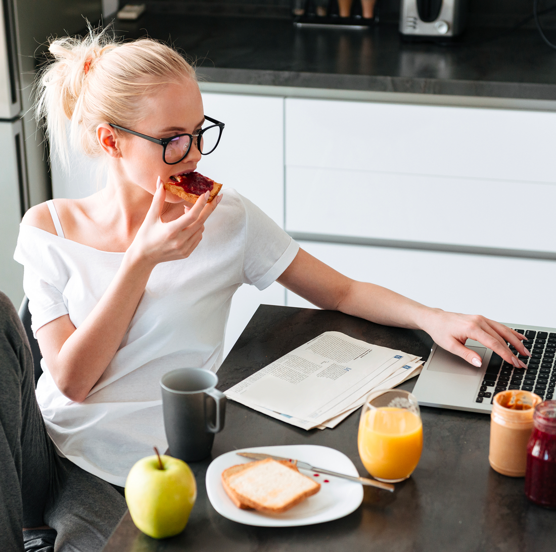 Hábitos que agotan tu bienestar (y cómo empezar a cambiarlos)